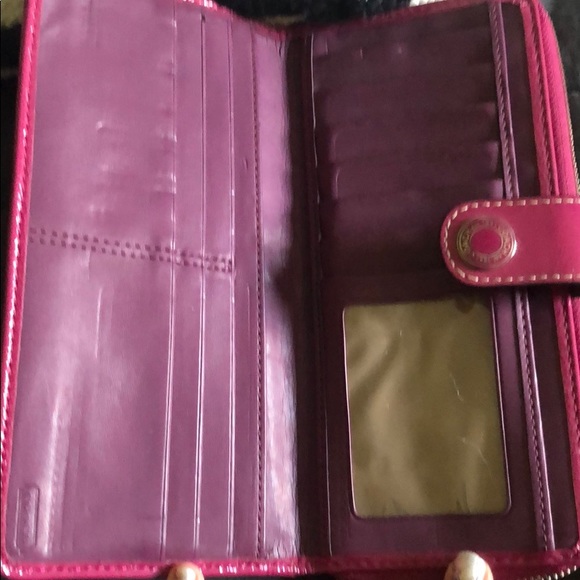 Coach wallet - Picture 2 of 4